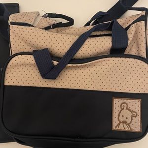 Diaper bag / breast pump bag